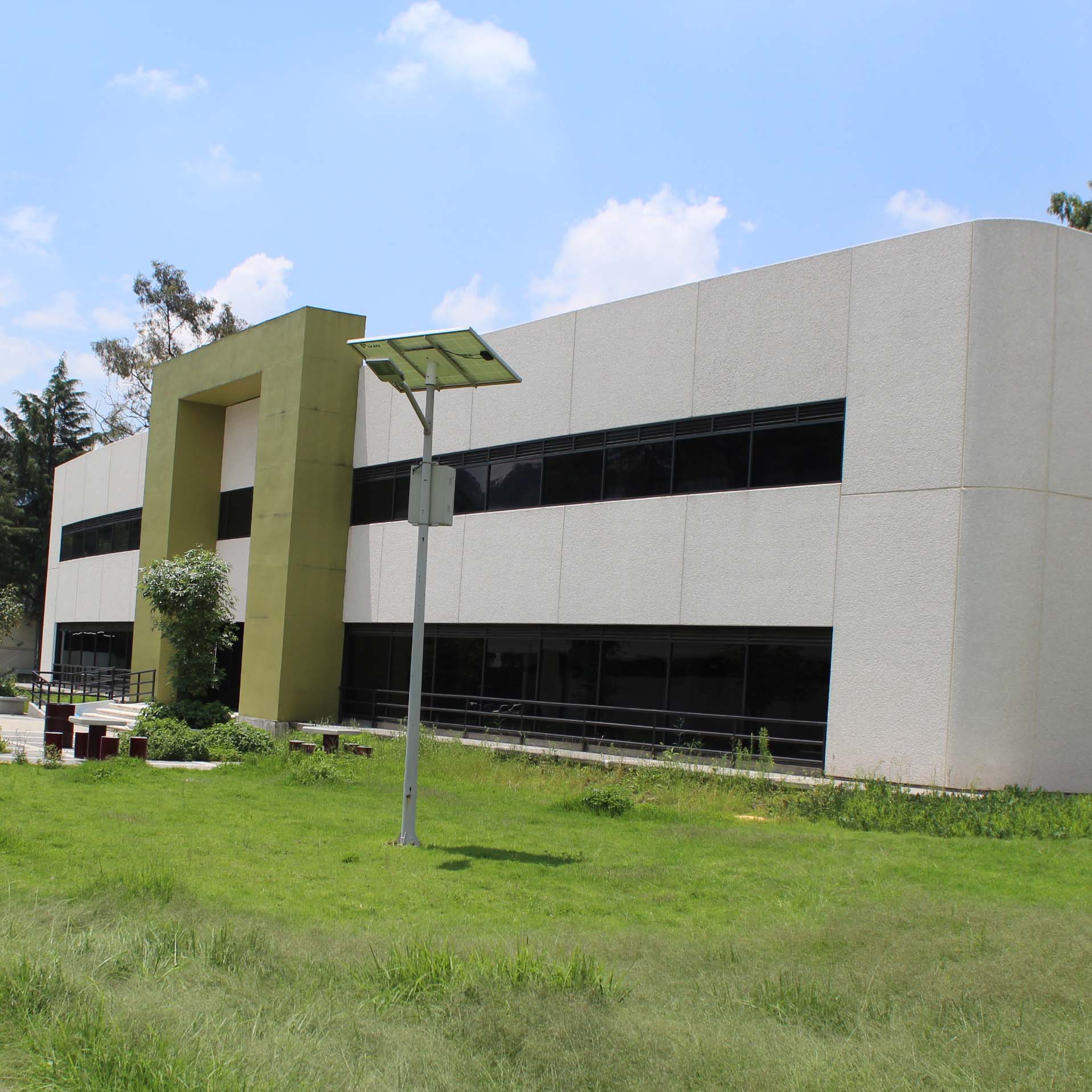 Fachada del edificio D asignado a la SEPI de la ESIME Ticomán